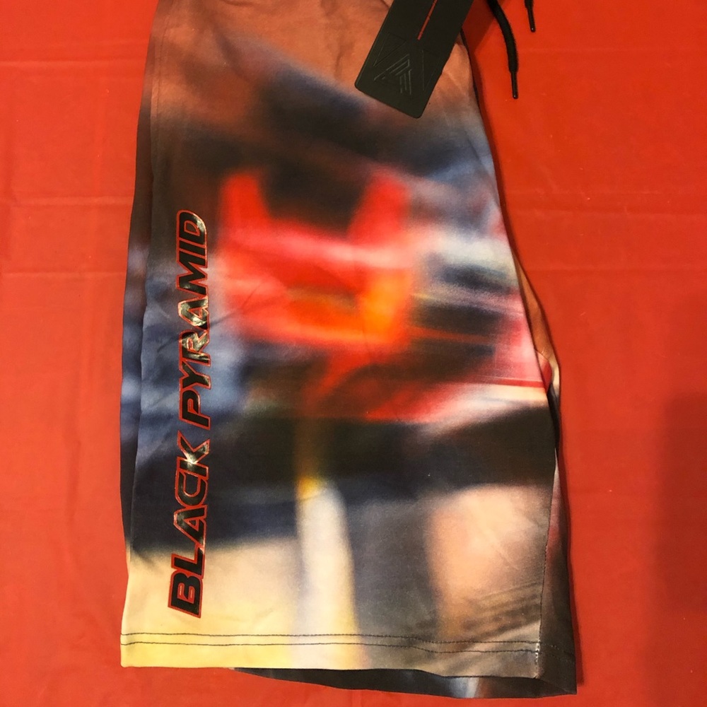 Pants - Picture 2 of 3